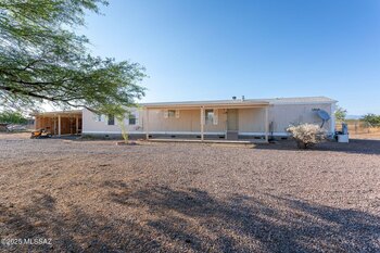 Thumbnail of mobile home