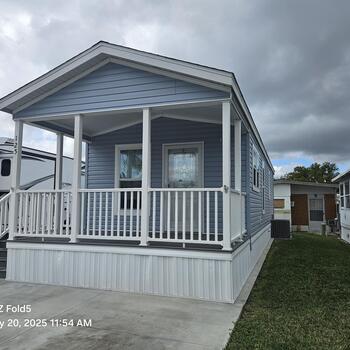 Thumbnail of mobile home