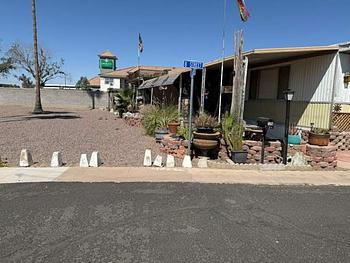 Thumbnail of mobile home