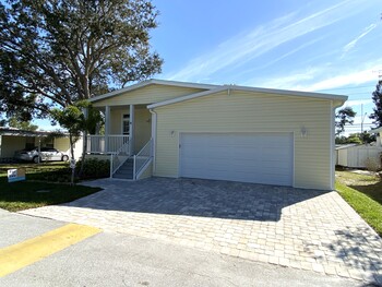 Dunedin Village