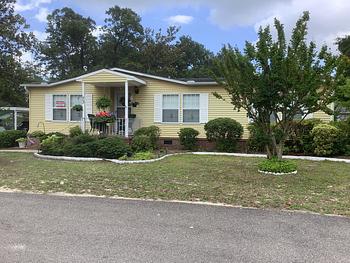Thumbnail of mobile home
