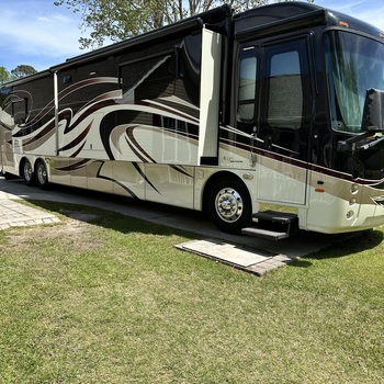 Thumbnail of RV
