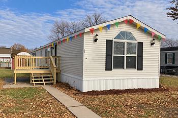 Thumbnail of mobile home