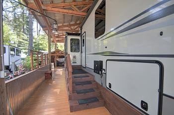 Thumbnail of RV lot