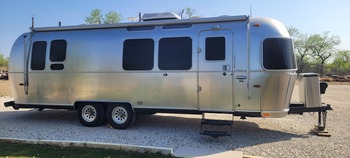 Thumbnail of RV
