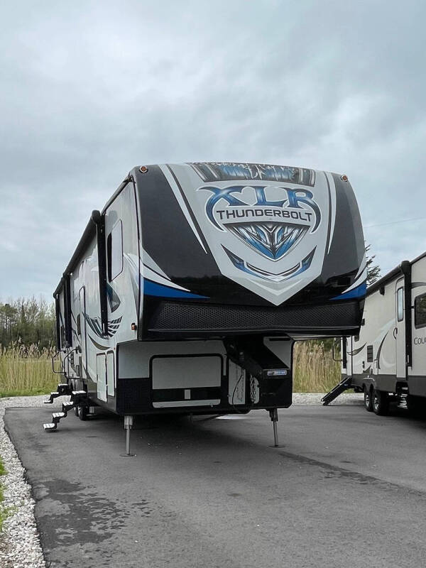 Photo of Rv