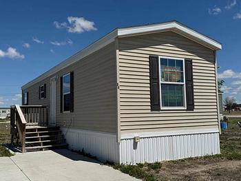 Thumbnail of mobile home