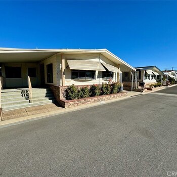 Thumbnail of mobile home
