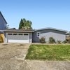 Mobile Home for Sale: Double Wide Manufactured - Manufactured Home on Real Property, Mcminnville, OR