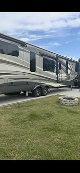 Thumbnail of RV