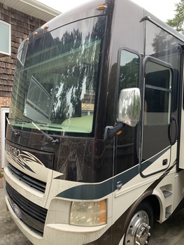 Thumbnail of RV
