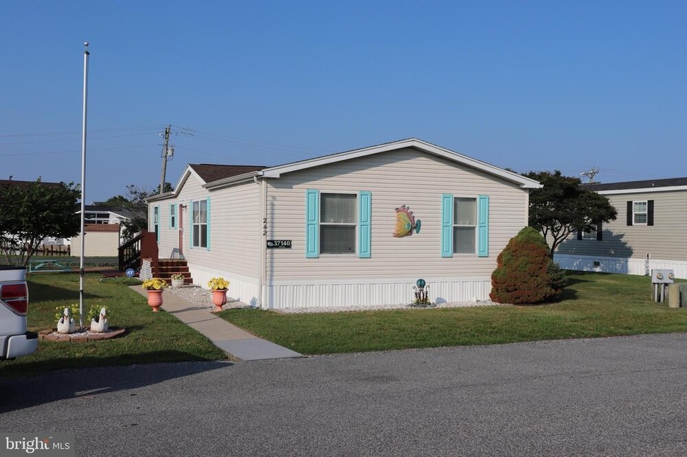 Photo of Mobile Home