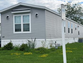 Thumbnail of mobile home