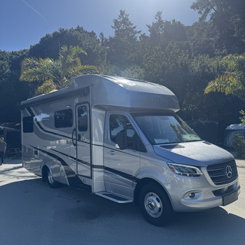Thumbnail of RV