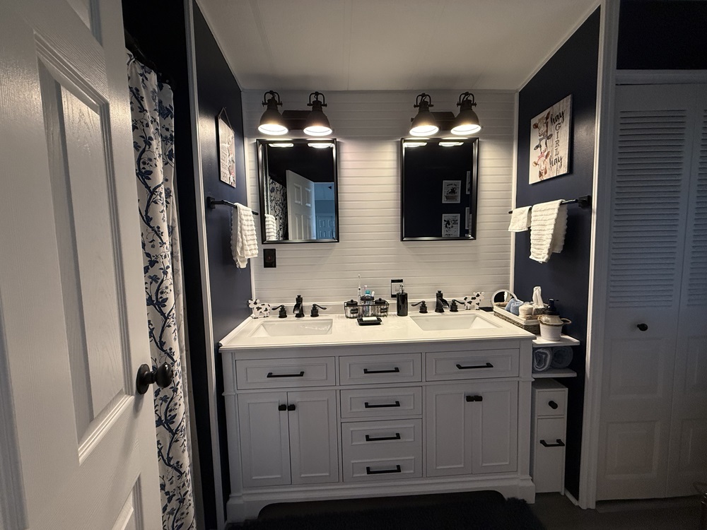 Rolling Greens Village