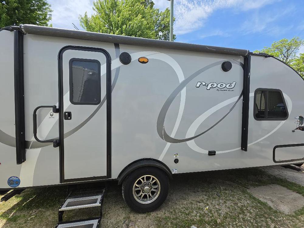Photo of Rv