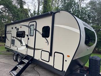 Thumbnail of RV