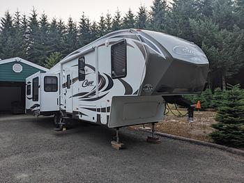 Thumbnail of RV