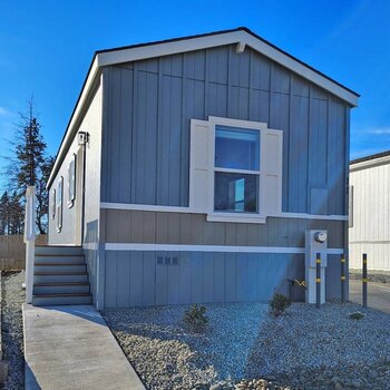 Thumbnail of mobile home