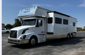 Thumbnail of RV