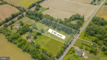 Thumbnail of mobile home lot