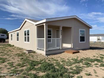 Thumbnail of mobile home