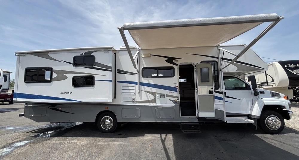 Photo of Rv