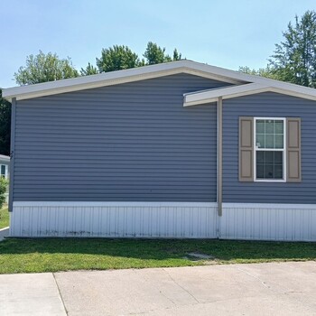 Thumbnail of mobile home