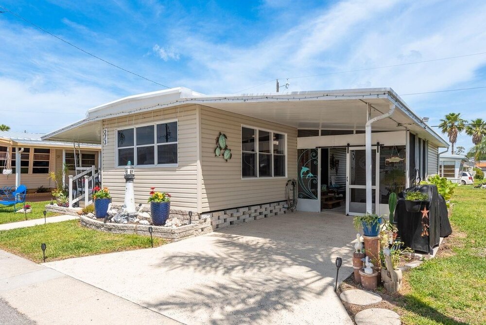 Photo of Mobile Home