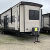 RV for Sale: 2015 Cherokee 39Q2