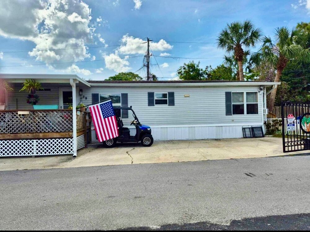 Photo of Mobile Home