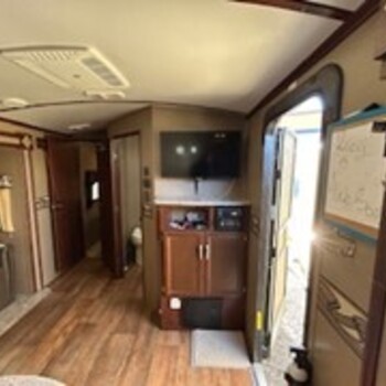 Thumbnail of RV