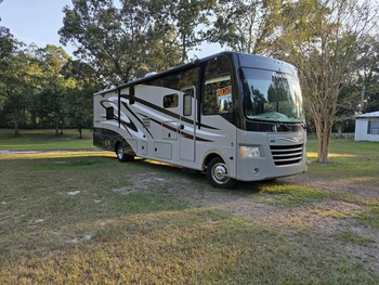 Thumbnail of RV