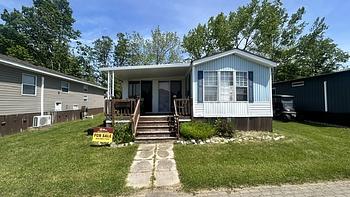 Thumbnail of mobile home
