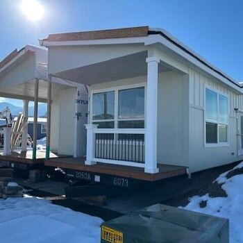 Thumbnail of mobile home