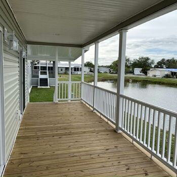 Thumbnail of mobile home