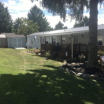 Thumbnail of mobile home