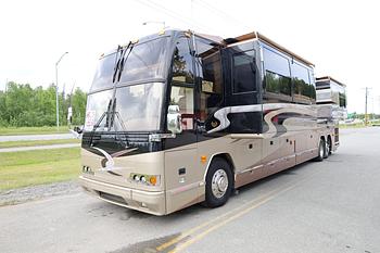 Thumbnail of RV
