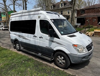 Thumbnail of RV