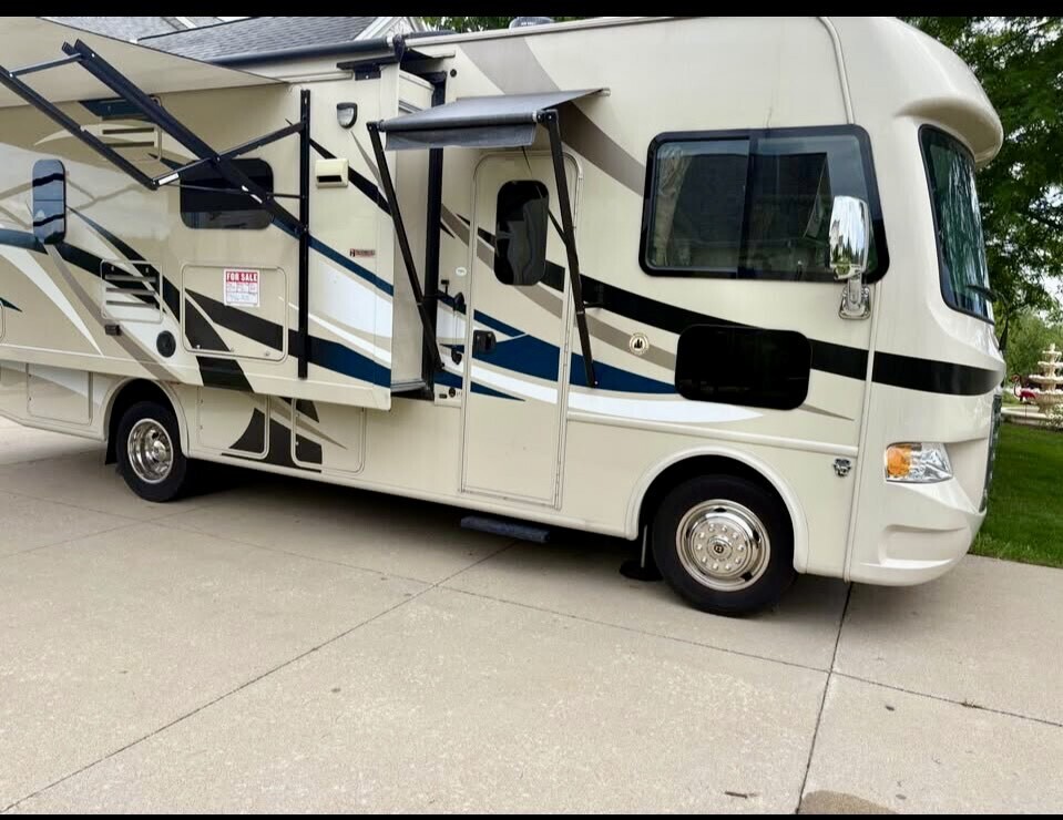 Photo of Rv
