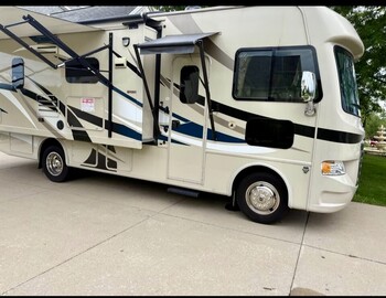 Thumbnail of RV