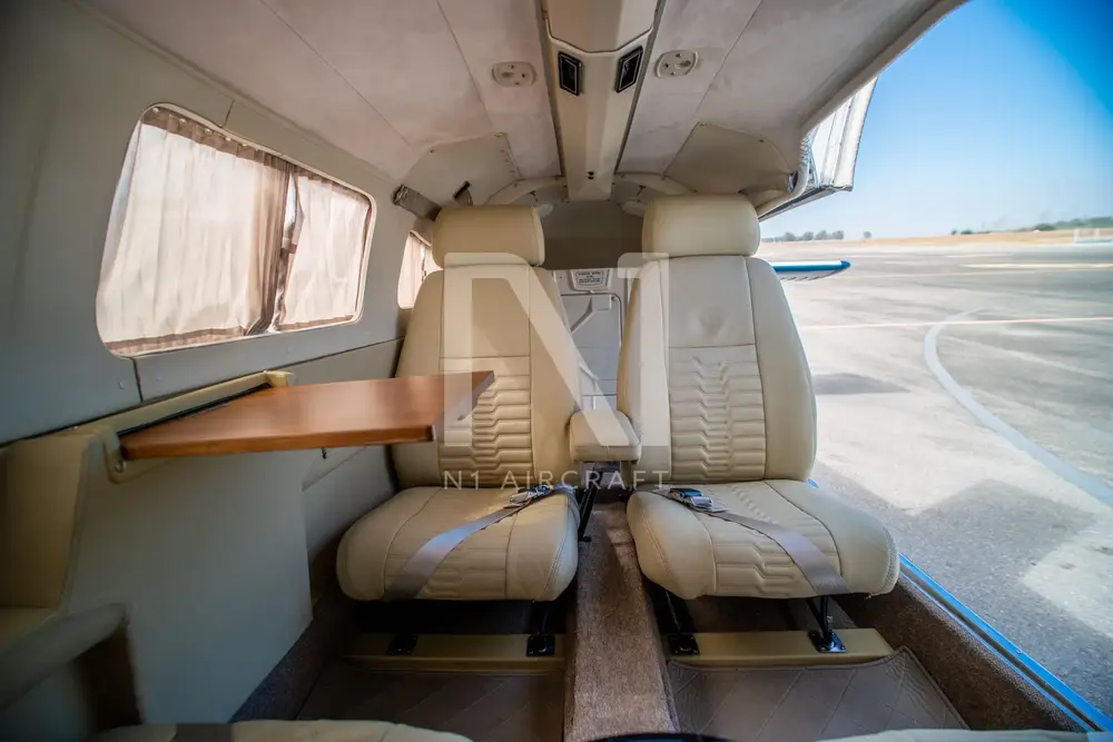 7699/neiva-piper-emb-810d-seneca-iii-1995-flightmarket-id-7699-53087.webp