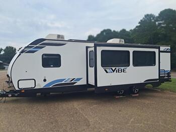 Thumbnail of RV