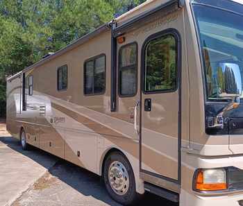 Thumbnail of RV