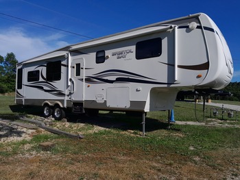 Thumbnail of RV