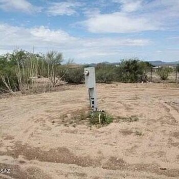 Thumbnail of mobile home lot
