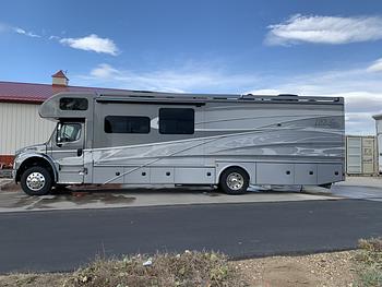 Thumbnail of RV