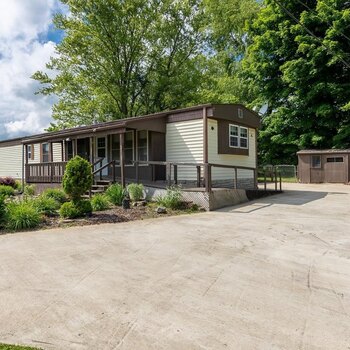 Thumbnail of mobile home
