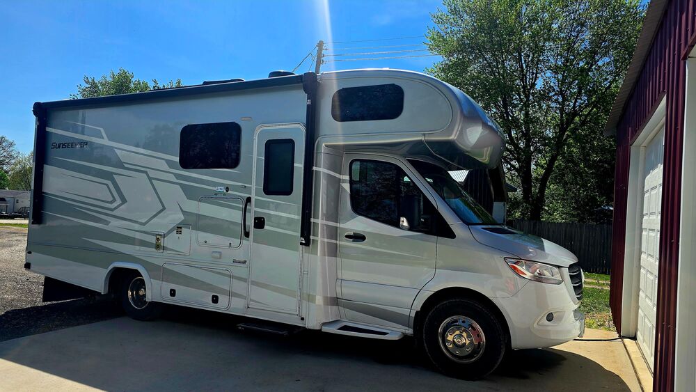 Photo of Rv