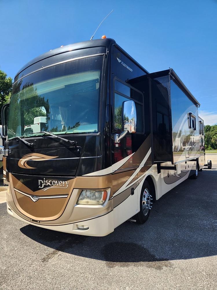 Photo of Rv